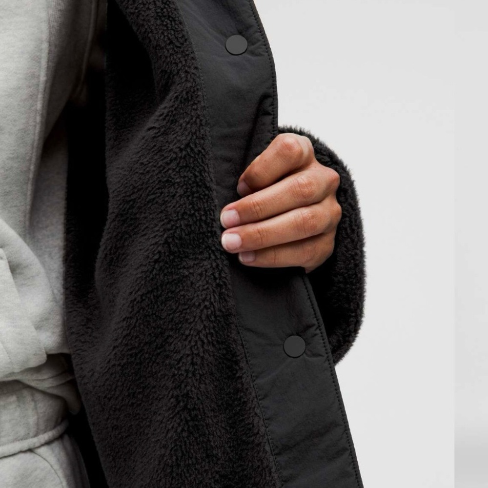 Fleece-lined insulated long coat BNWT - Picture 5 of 8